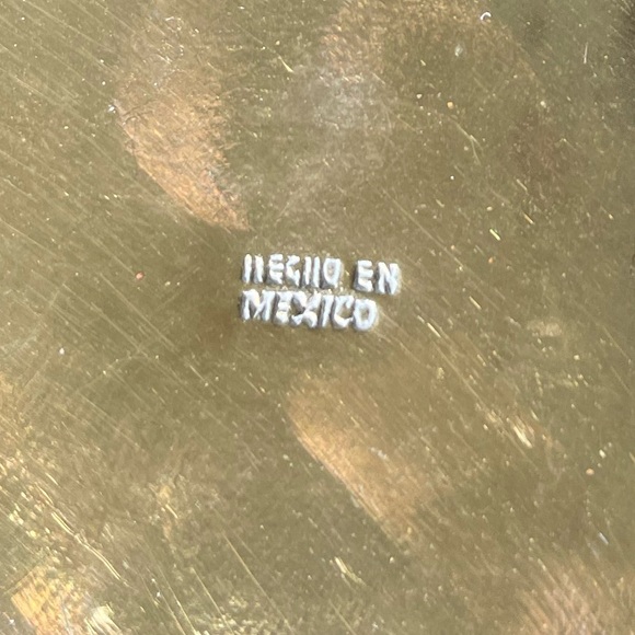 Vintage Abalone Shell and Brass Decorative Trinket Box with Rosewood Lining - Picture 6 of 11